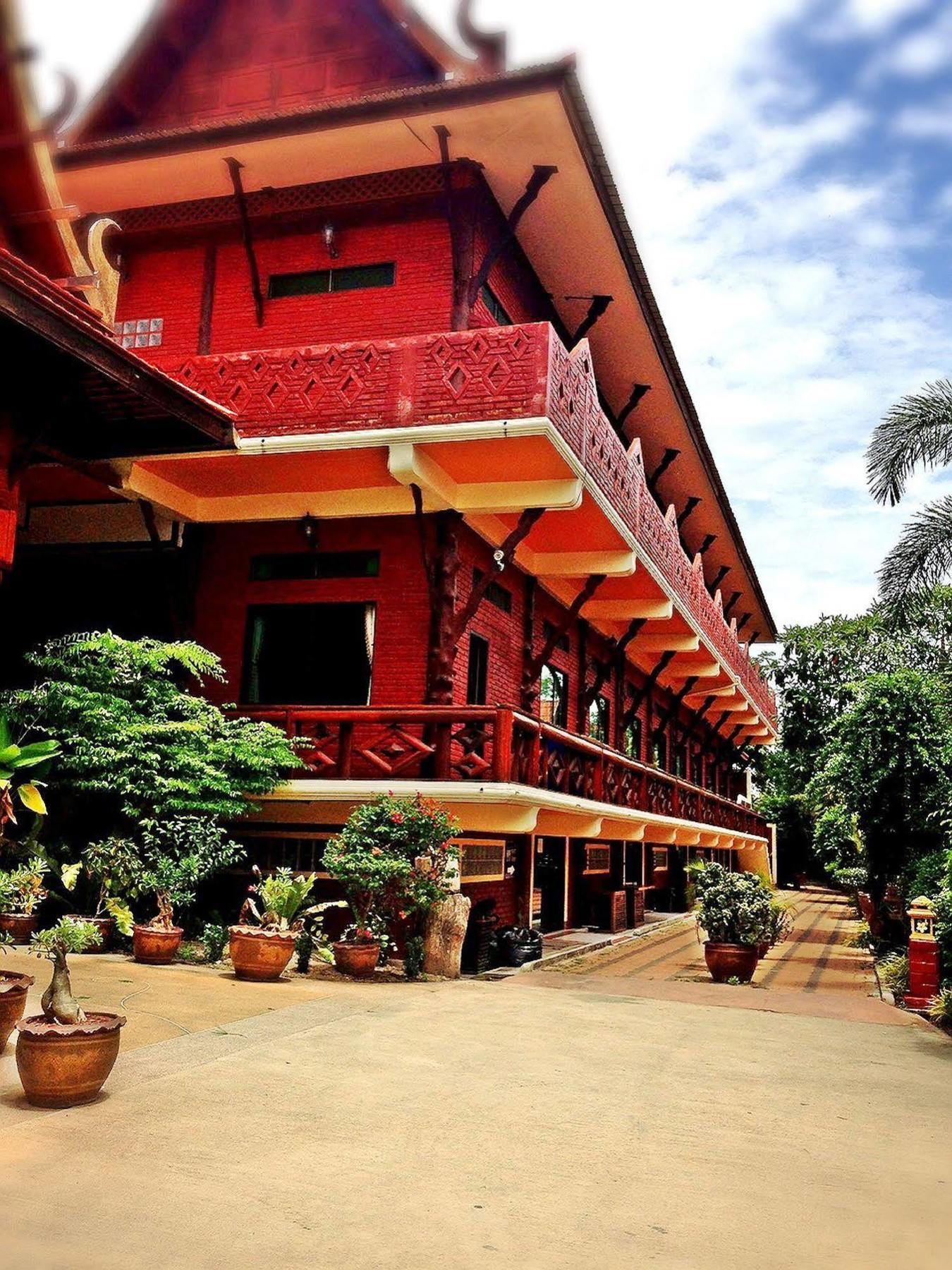 Jaroenrat Resort Samut Songkhram Exterior photo